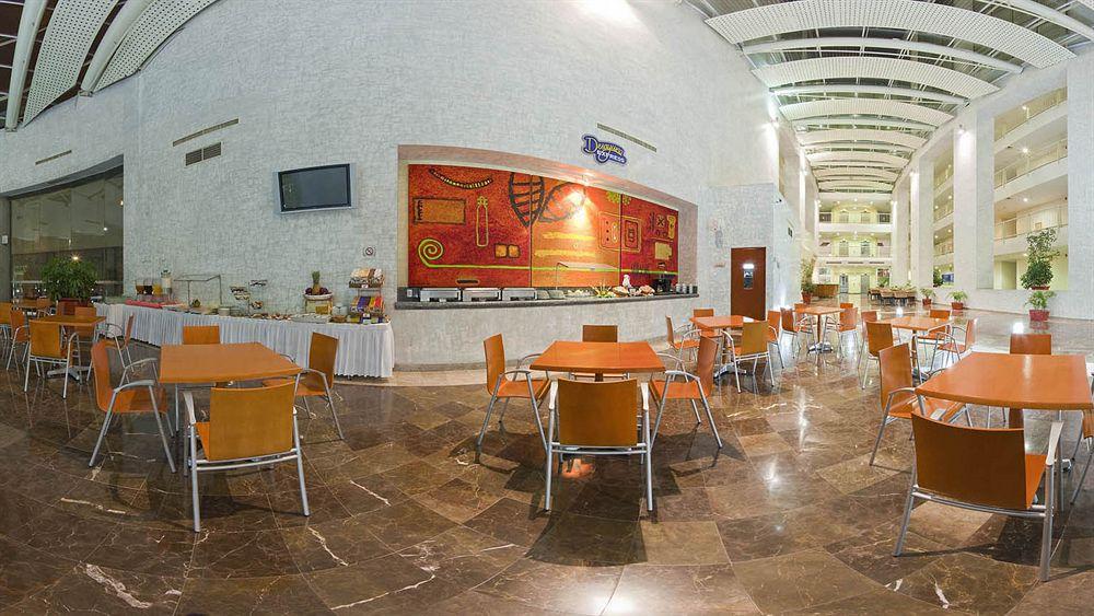 Holiday Inn Express Slp San Luis Potosí Exterior foto